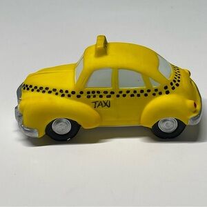 Vintage Dept. 56 Christmas 1987‎ Snow Village Yellow Taxi Cab Retired